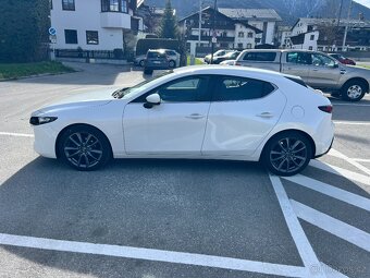 ► MAZDA 3 2.0i 90KW G122 SKYACTIV SPORTS BOSE-LED-ACC-KAMERA - 2