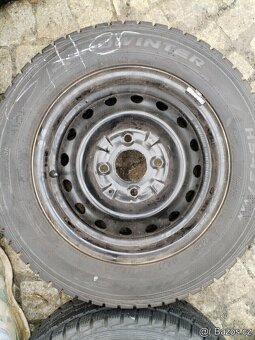 NISSAN NV 200 disky 4x114,3 + 175/70/14C zima - 2