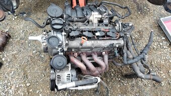 Prodám motory a převodovky - 2