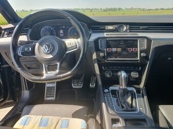 Volkswagen Passat 2.0 BiTDi 4Motion DSG R-Line - 2