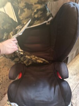 Prodám autosedačku Britax RÖmer KIDFIX 15-36kg - 2