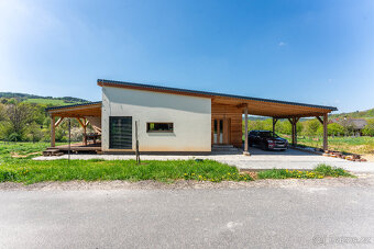 Prodej rodinného domu s pozemky, Horní Poříčí - 2