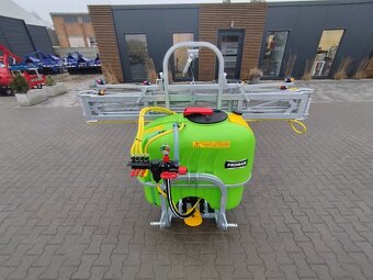 Pozinkovaný Postřikovač 400L 12m - 2