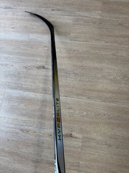 Hokejka Bauer HYP2LITE, pravá, P92, flex 55, INT. - 2