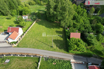 Prodej pozemku, 1043 m2, Veselé - 2
