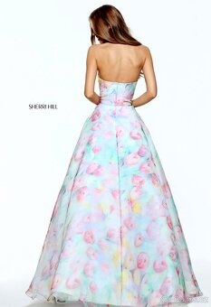Luxusní plesové šaty značky Sherri Hill - 2