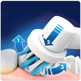 Zubní kartáček Oral-B Pro 1 500 CrossAction nový,nerozbalený - 2