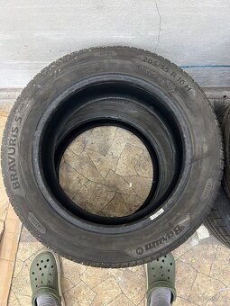Letní pneu Barum bravuris 5 205/55 r16 - 2