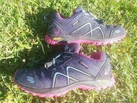 Dívčí celoroční outdoorová obuv Brütting vel. 32 - 2