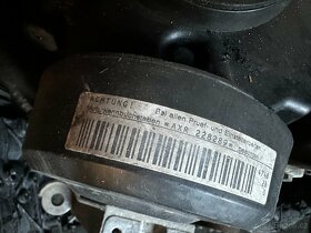 Motor Škoda Octavia 1.9 Tdi PD typ AXR 74kw - 2