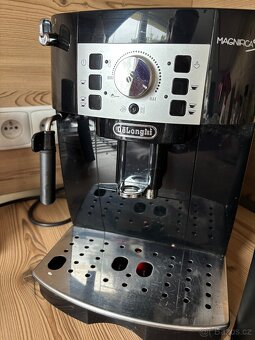 Delongi mangnifica s - 2