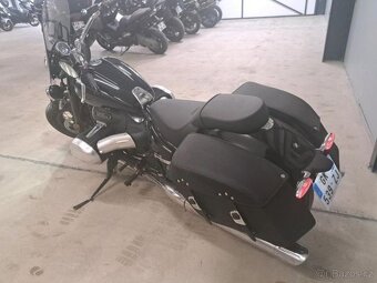 BMW R18 Classic – 2022 – pouze 2 032 km – DPH, STK + CZ dokl - 2