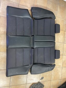 BMW e36 sedačky - 2