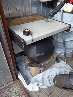 Pracovní stůl,  ponk - dva kusy - 2