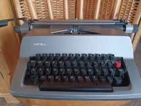 Psací stroj CONSUL - 2