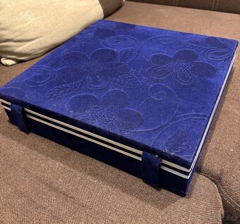 Šachy z fosilií, ruční práce - 2