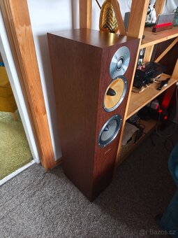 Bowers and Wilkins CM7 - 2