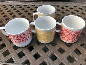 Retro hrnky, mandala - 2