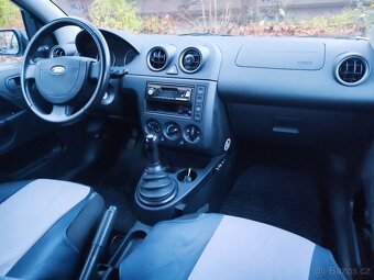 Fiesta 1.4 benzín, 99 600 km, bez koroze - 2