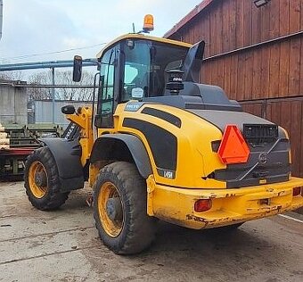 9.7t nakladač Volvo L45H vidle SPZ (2018) - 2