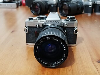 OLYMPUS OM-10 (Sigma Zoom 28-84mm) - 1979 - 2