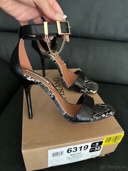 Sandály na podpatku River Island - 2