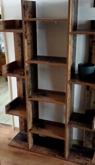 Regál - knihovna - 2