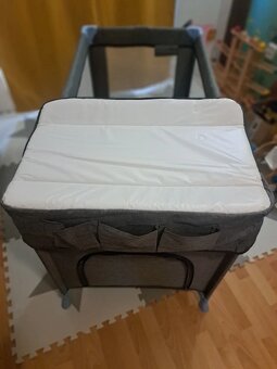 Cestovní postýlka Kinderkraft šedá - 2