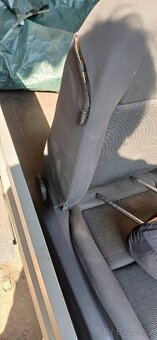 Golf 5 předni sedačky - 2