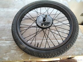 Kolo ČZ, přední s brzdou - 2