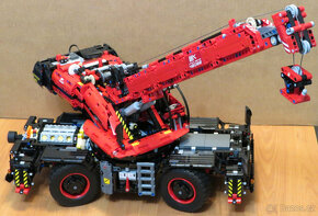 Lego Technic 42082 Terénní jeřáb - 2