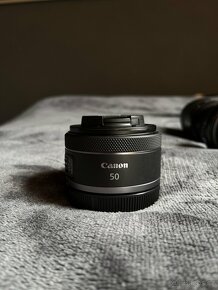 Canon EOS RP + adaptér + 2 objektivy a baterky. - 2