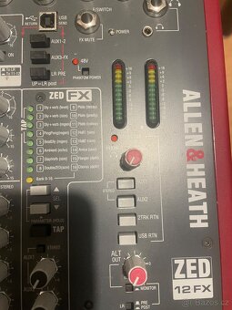 Allen&Heath ZED-12FX - 2