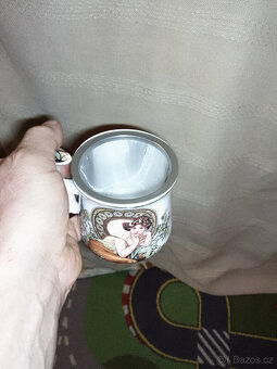 cajovy hrnek serie Mucha - 2