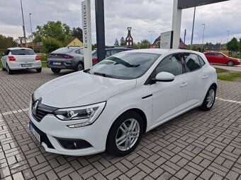 Mégane ZEN 1.3TCe100 75kW po 1. majiteli - 2