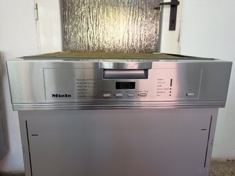 Myčka nádobí Miele G 4302 SCi - 2