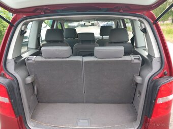 Volkswagen Touran 1.6 benzin kw 85 rok 2005 - 2