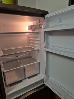 Lednička Indesit - 2
