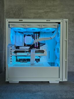 Herní PC AM5/Ryzen 7800X3D/RX9070XT/32GB RAM/2TB NVMe - 2