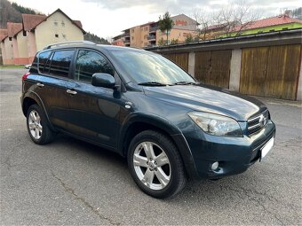 TOYOTA RAV4 2.2D 130kw bez koroze - 2