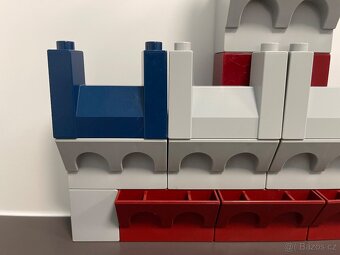 Lego Duplo hradby - 2