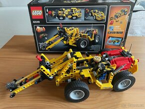 Lego Technic 42049 Těžební nakladač 2 v 1 - 2