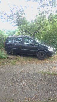 Opel Zafira - 2