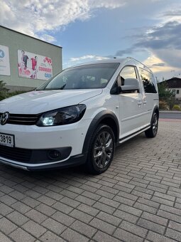VW Caddy Cross - 2