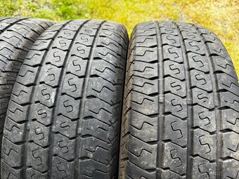 Letní pneu 215/65/16C - 2