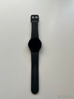 Chytré hodinky Samsung Galaxy Watch4 40mm - černé - 2