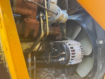 Jcb 4cx rv 2006 s TP a ŠPZ pakove ovládanie - 2