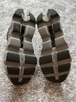 4x boty On Running Cloud velikost 36 - 36,5 - 2