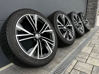 Originál zimní Škoda - Kodiaq 235/45 r20 - 2