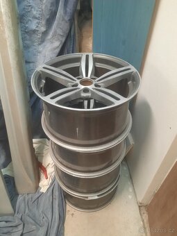 Alu kola 5x120 R19. - 2